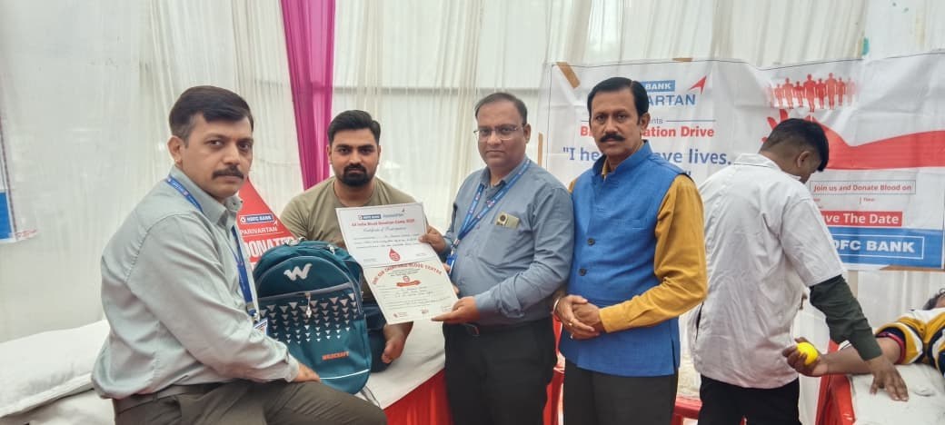 Shri Ram Charitable Blood Bank — रक्तदान एवं सेवा फोटो 4